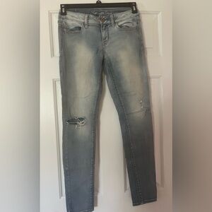 AE Distressed Light Blue Jeans